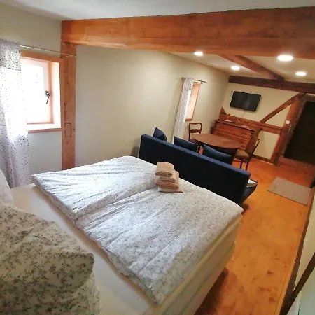 Pferdehof Am Burgsberg, Ferienzimmer, Monteurzimmer