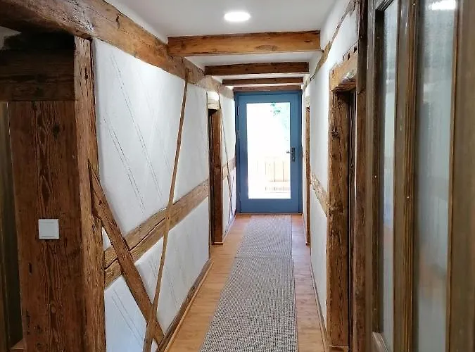 Accommodatie bij particulieren Pferdehof Am Burgsberg, Ferienzimmer, Monteurzimmer Seifhennersdorf